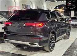 ميتسوبيشي اوتلاندر